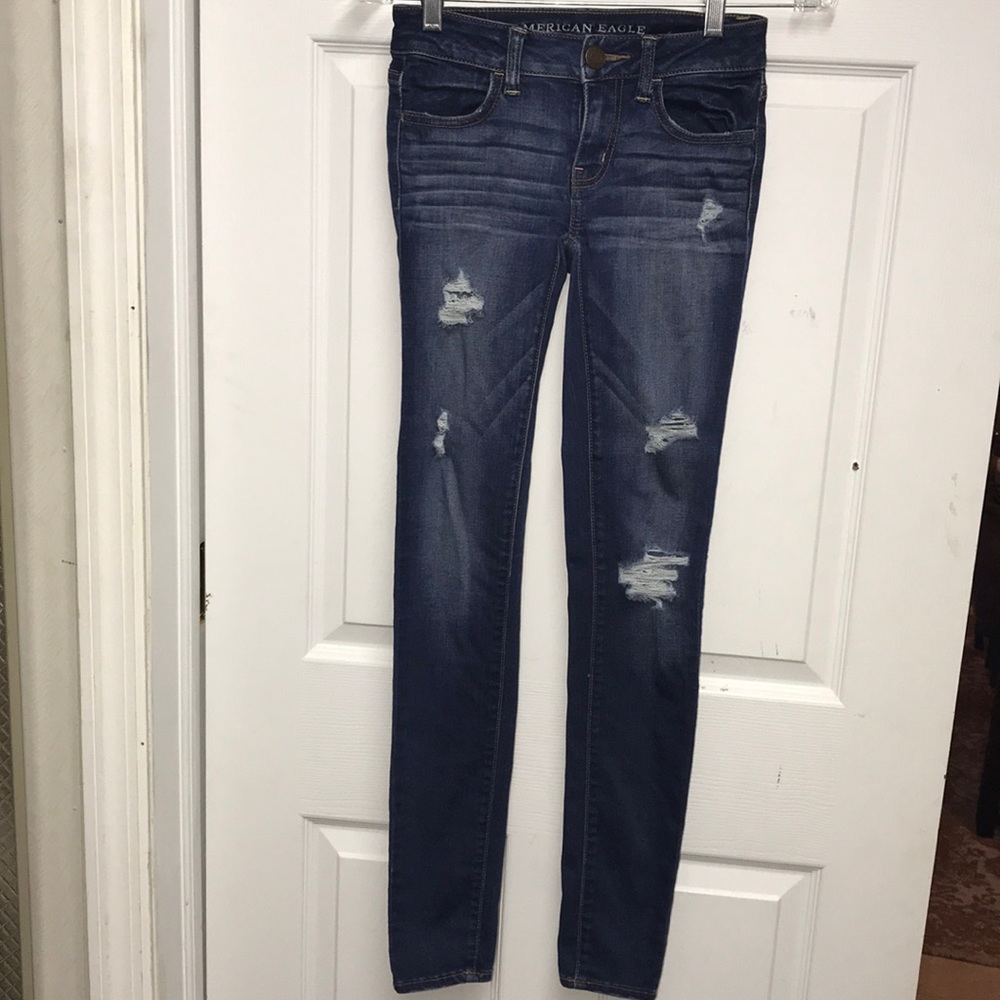 American Eagle Distressed Denim Jeans